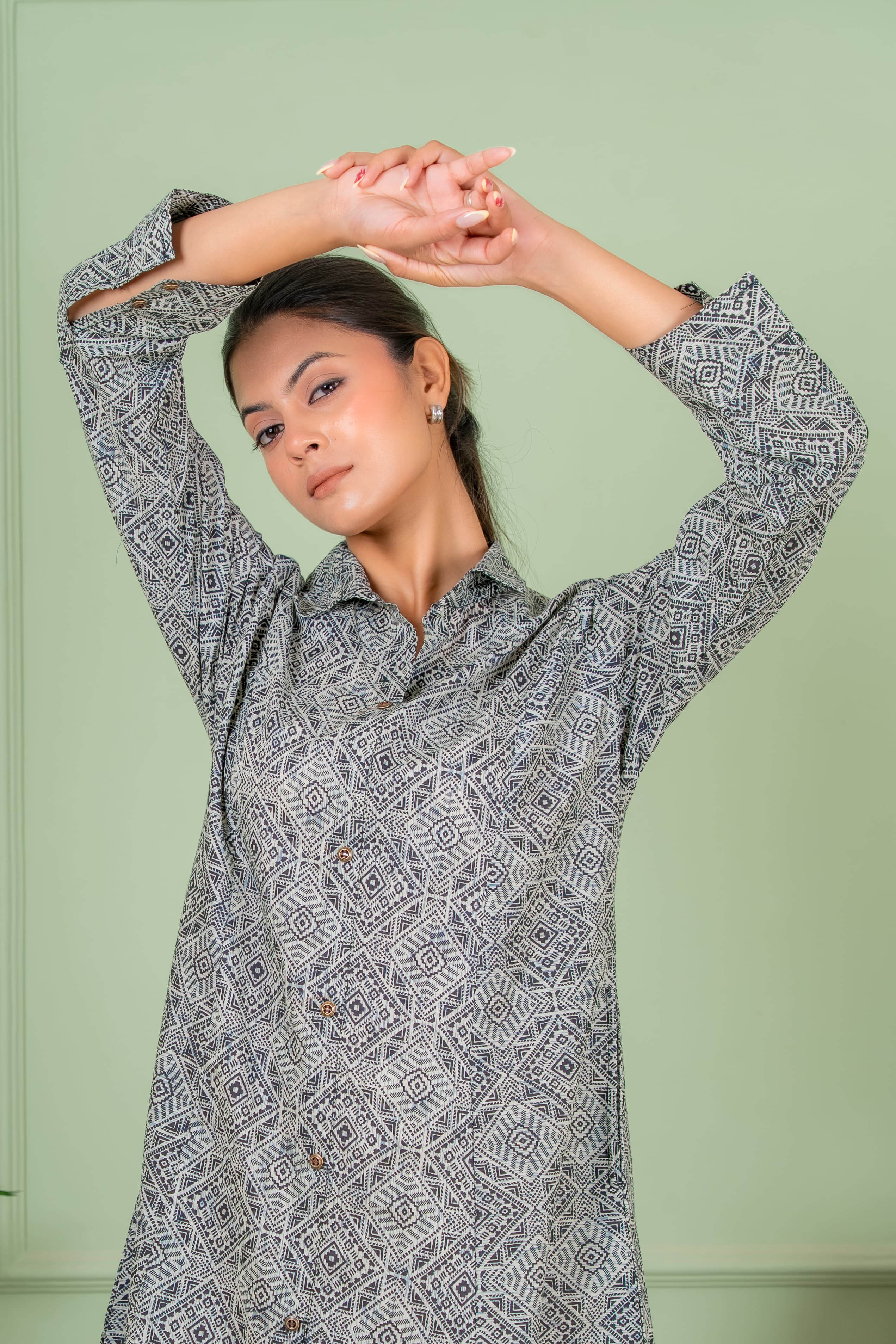 jasmine black Aline kurta