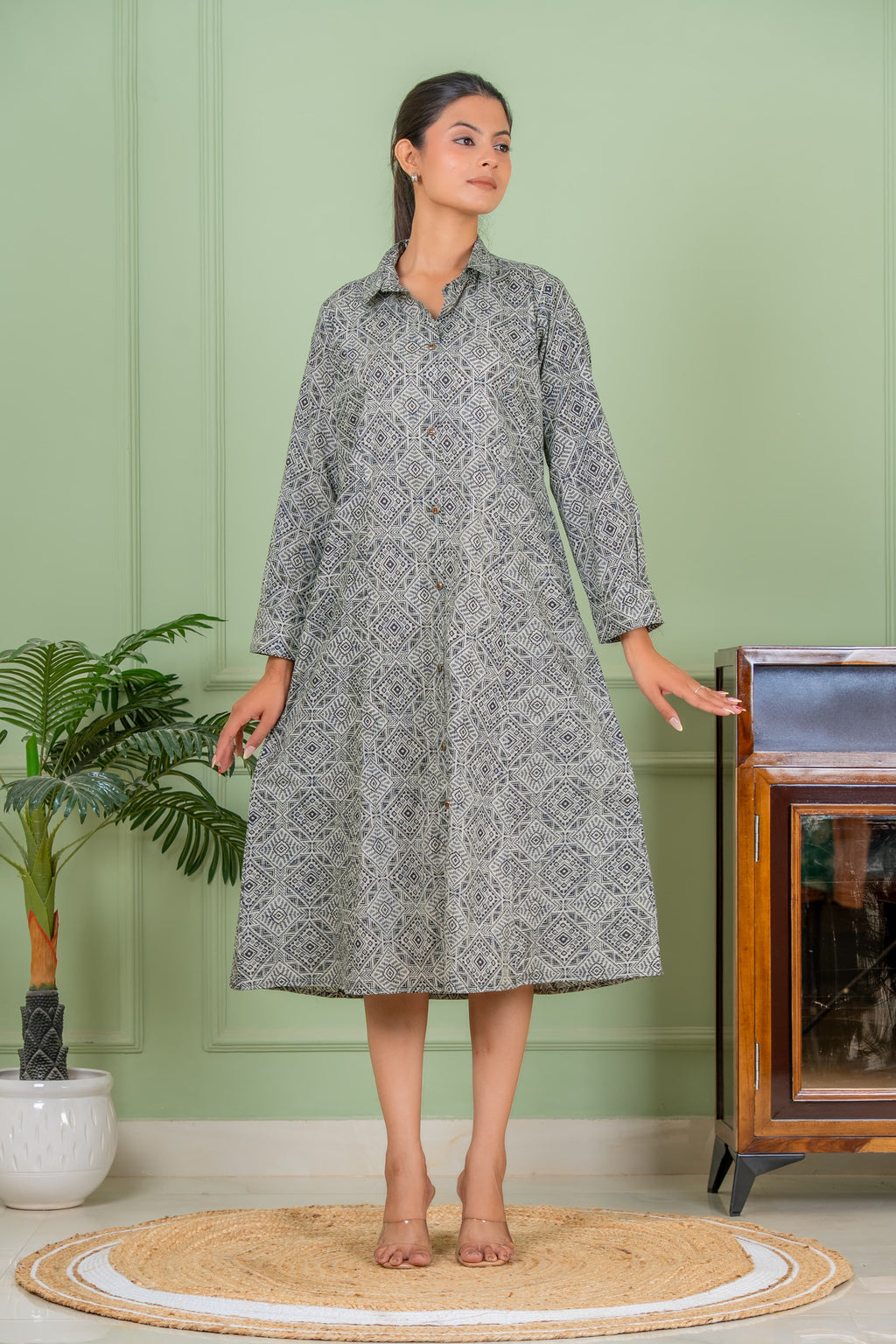 jasmine black Aline kurta