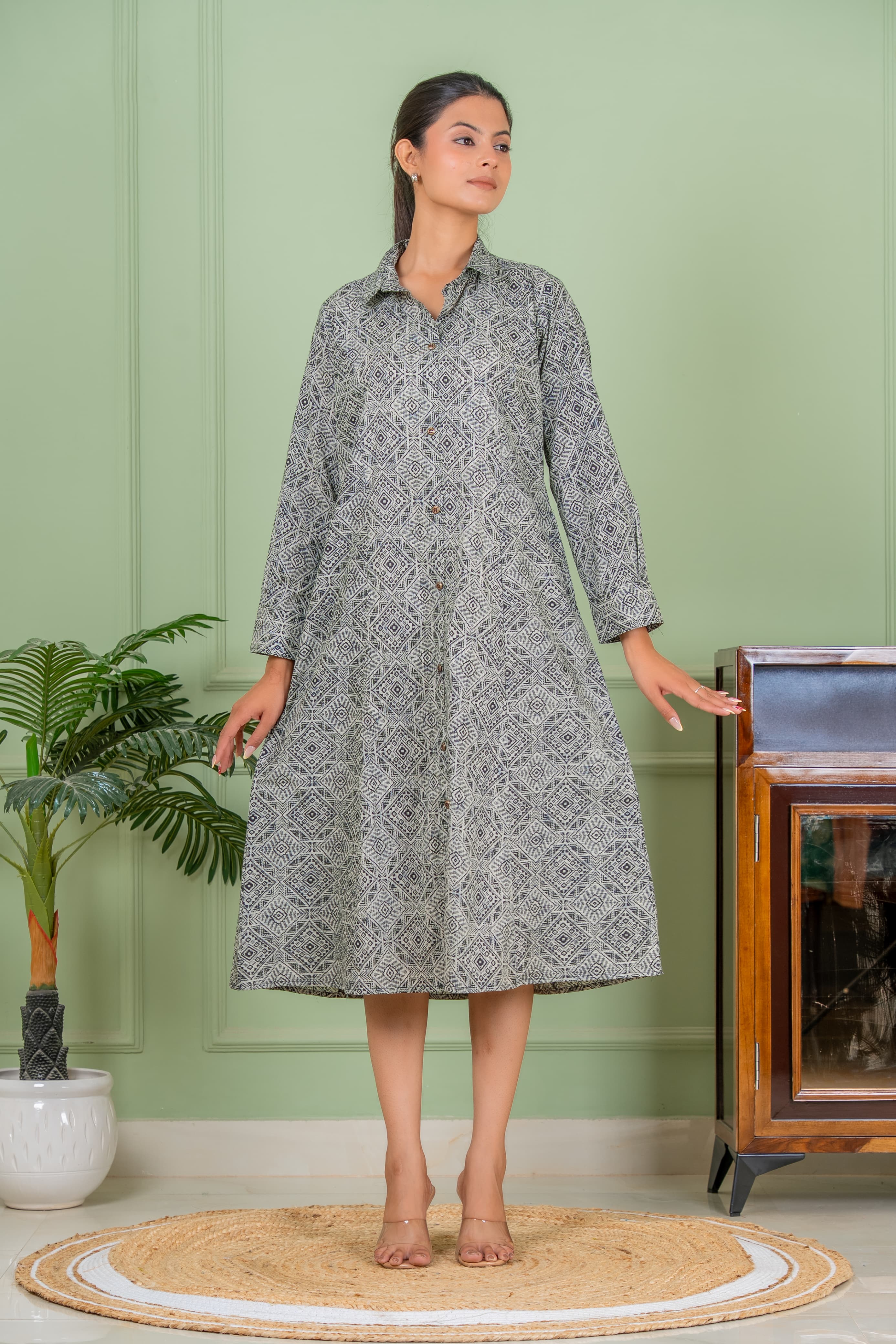 jasmine black Aline kurta