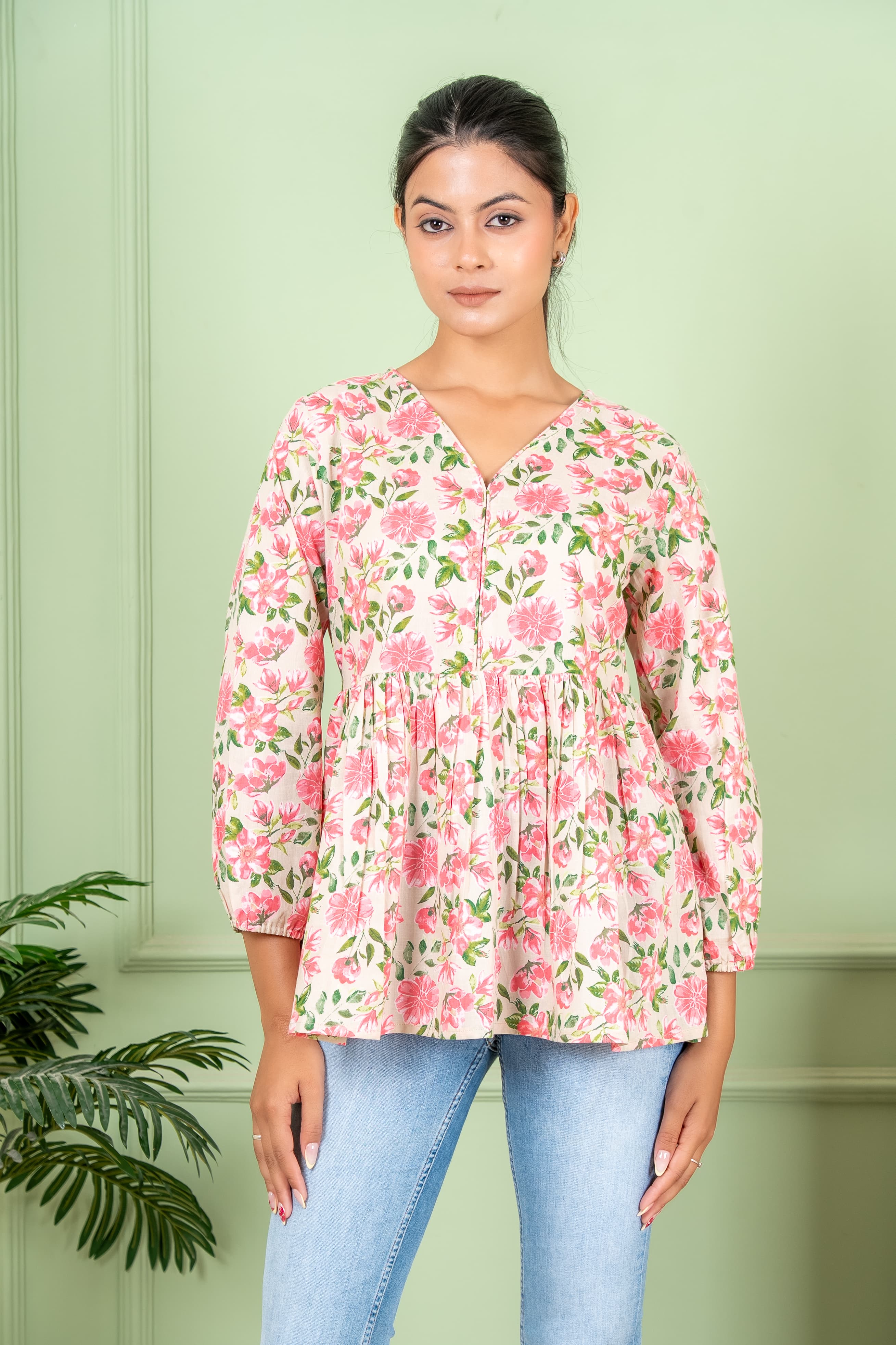 devine floral pink top