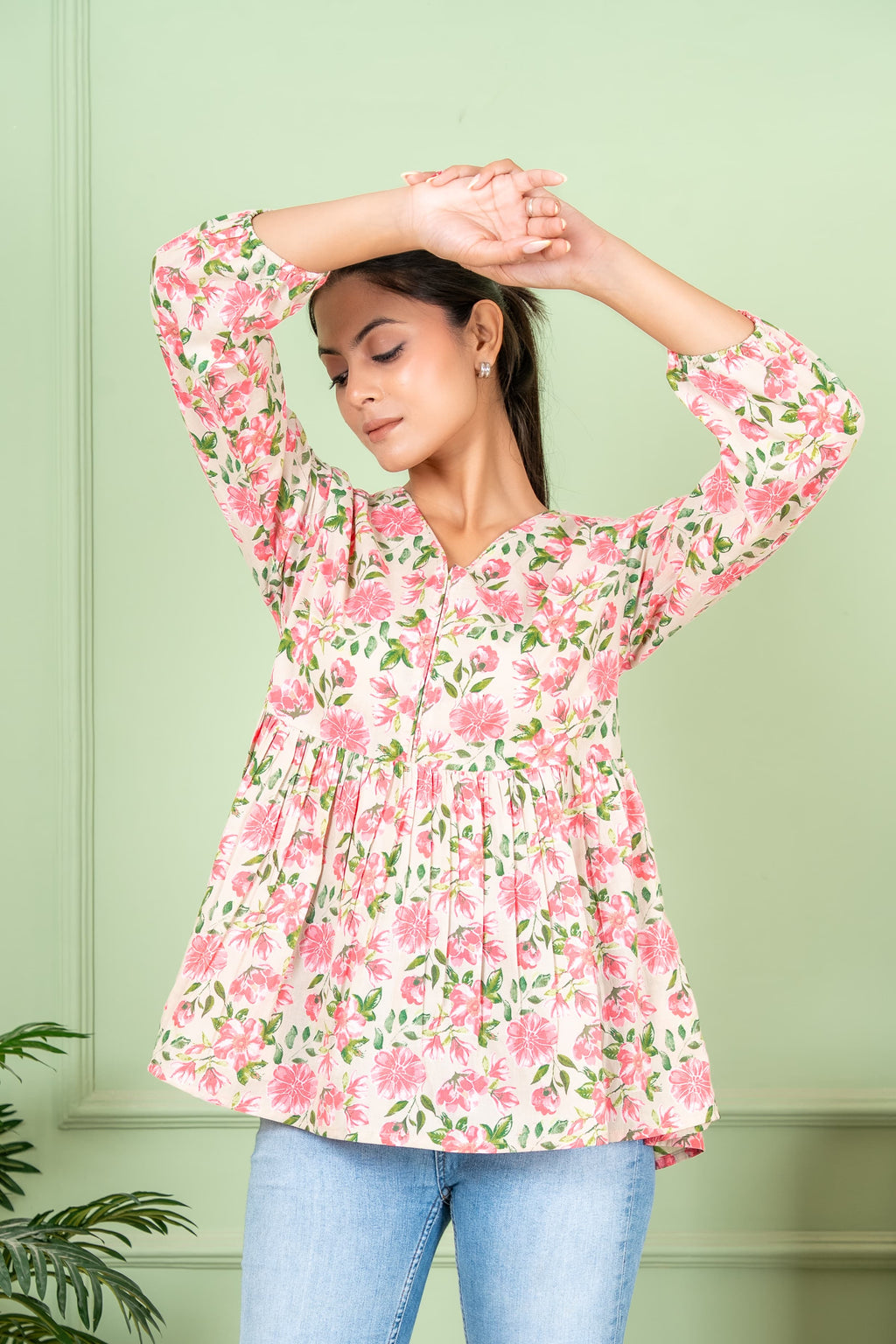 devine floral pink top