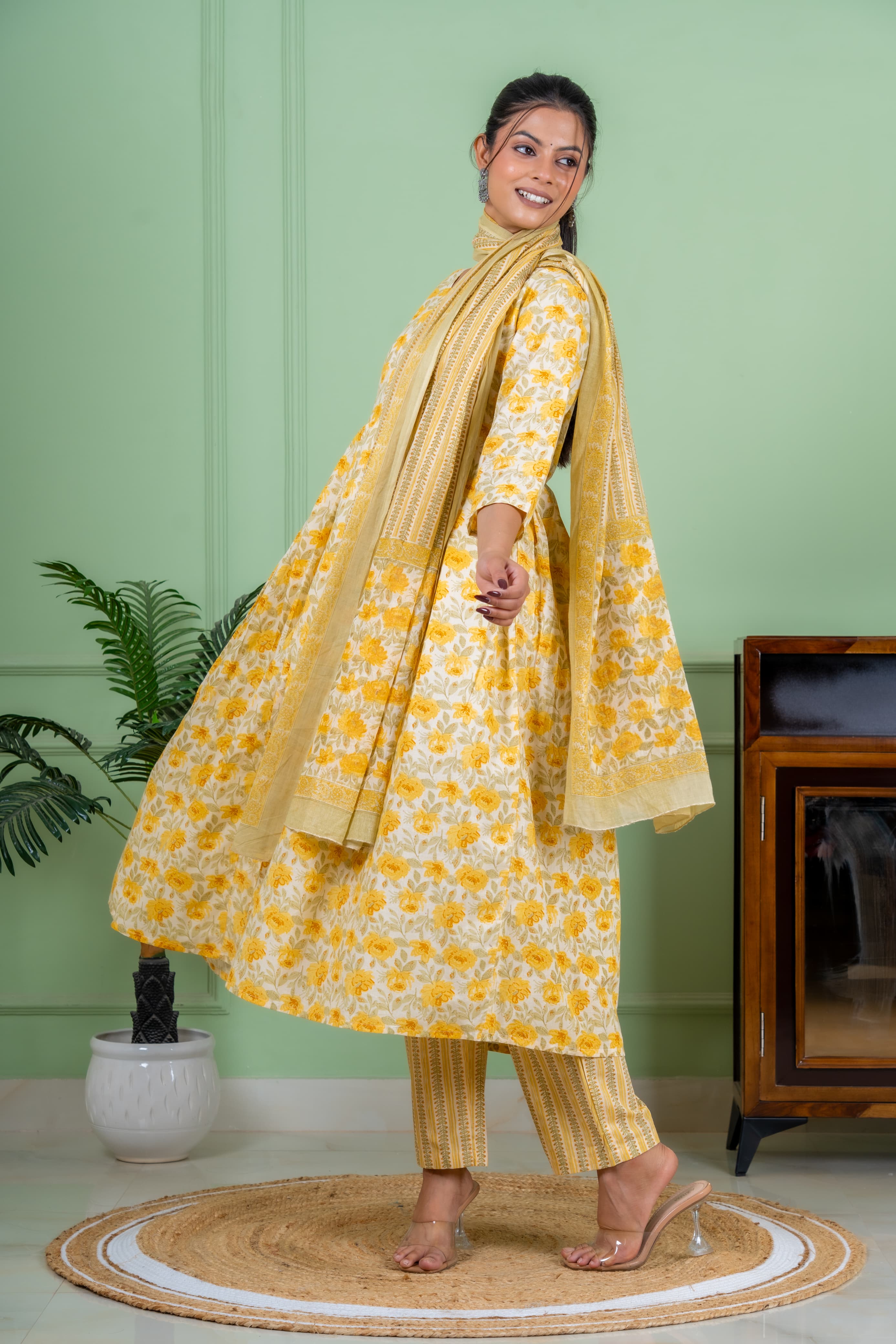 Mango Dupatta set
