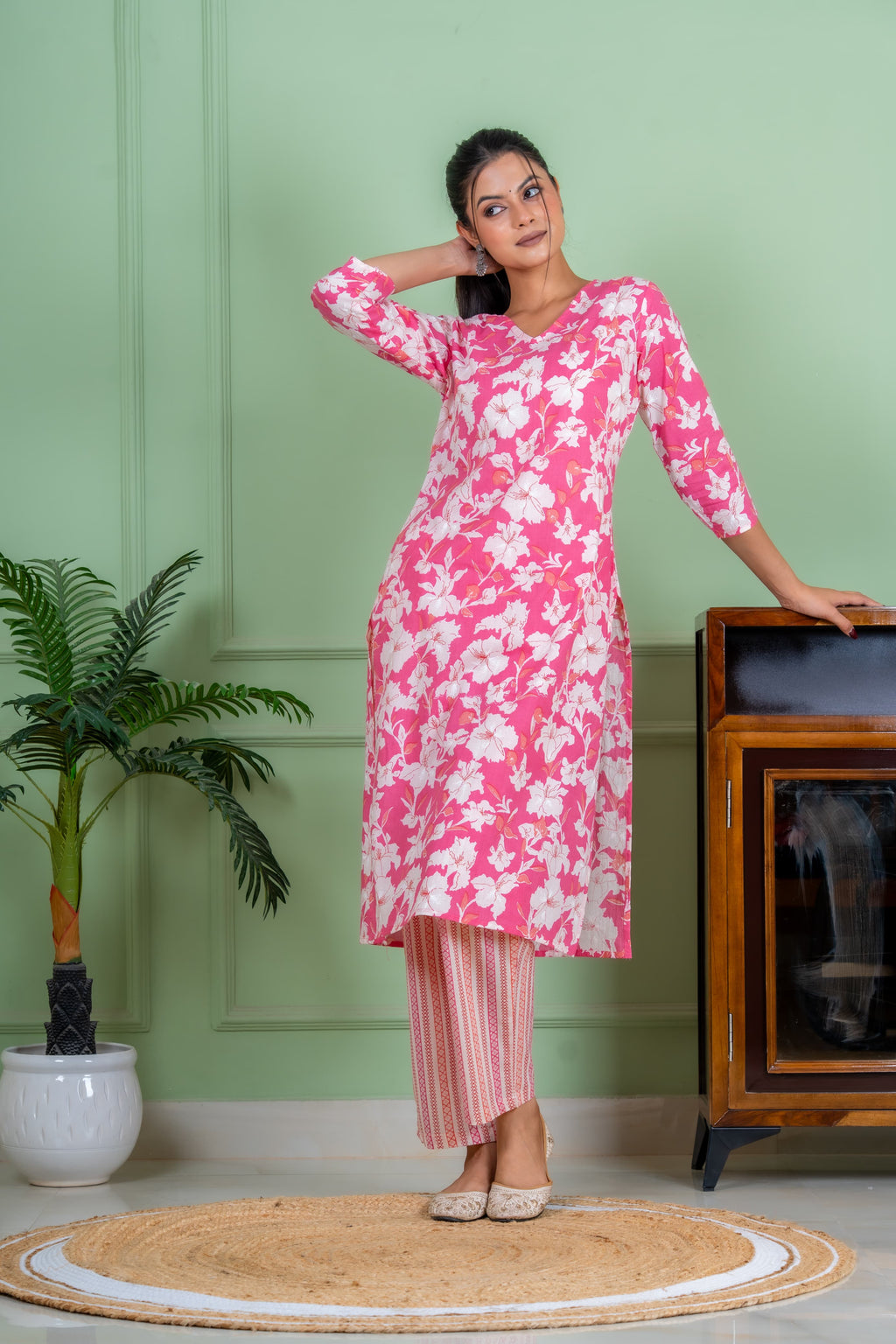 Blooming pink kurta set