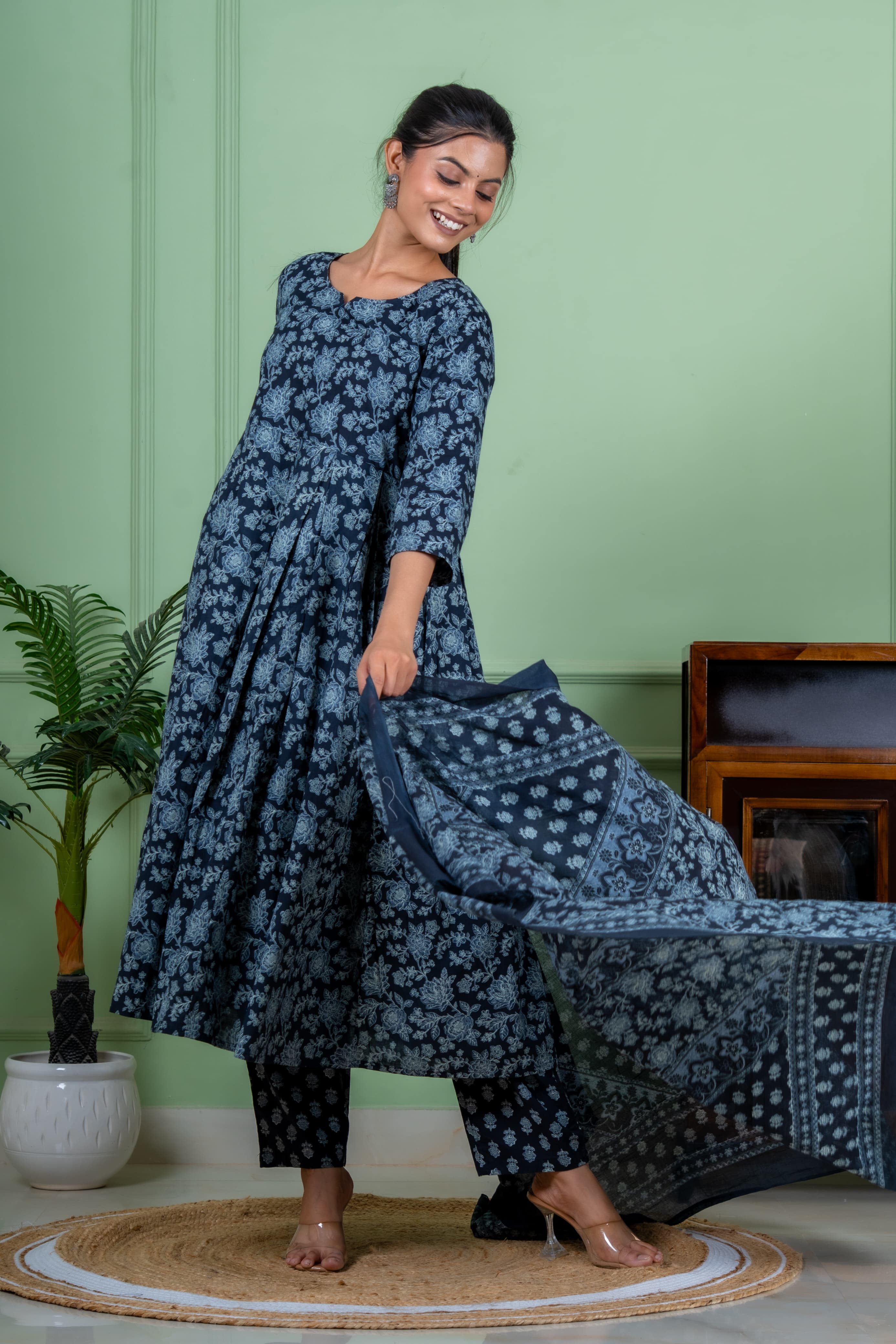 Moon night dupatta set