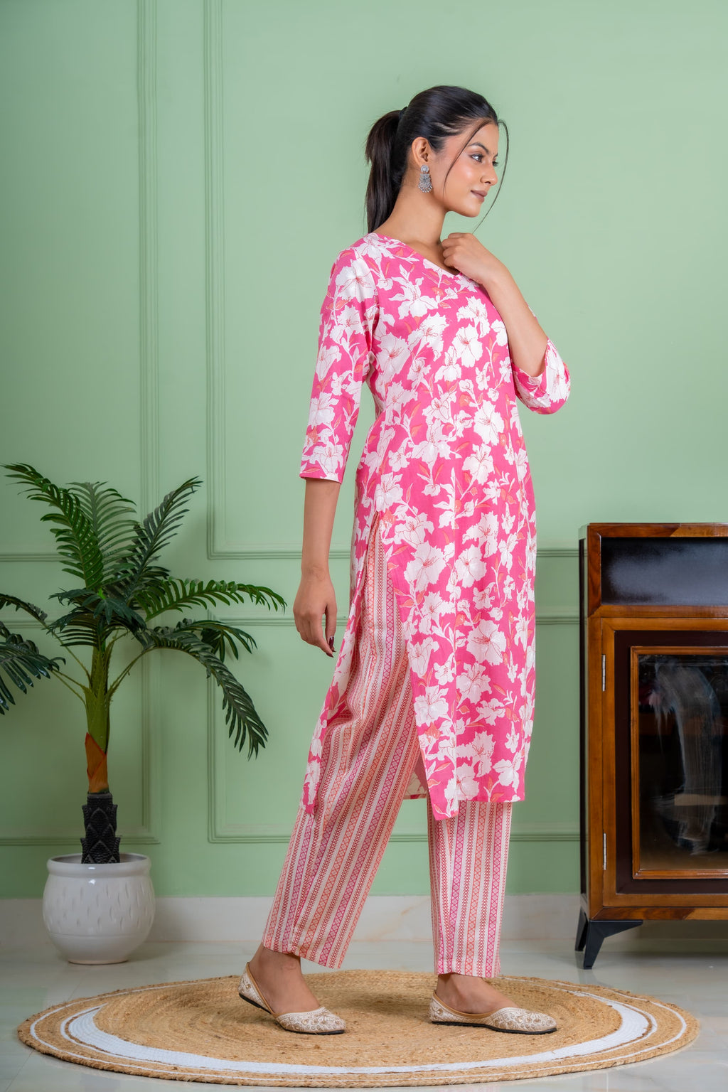 Blooming pink kurta set