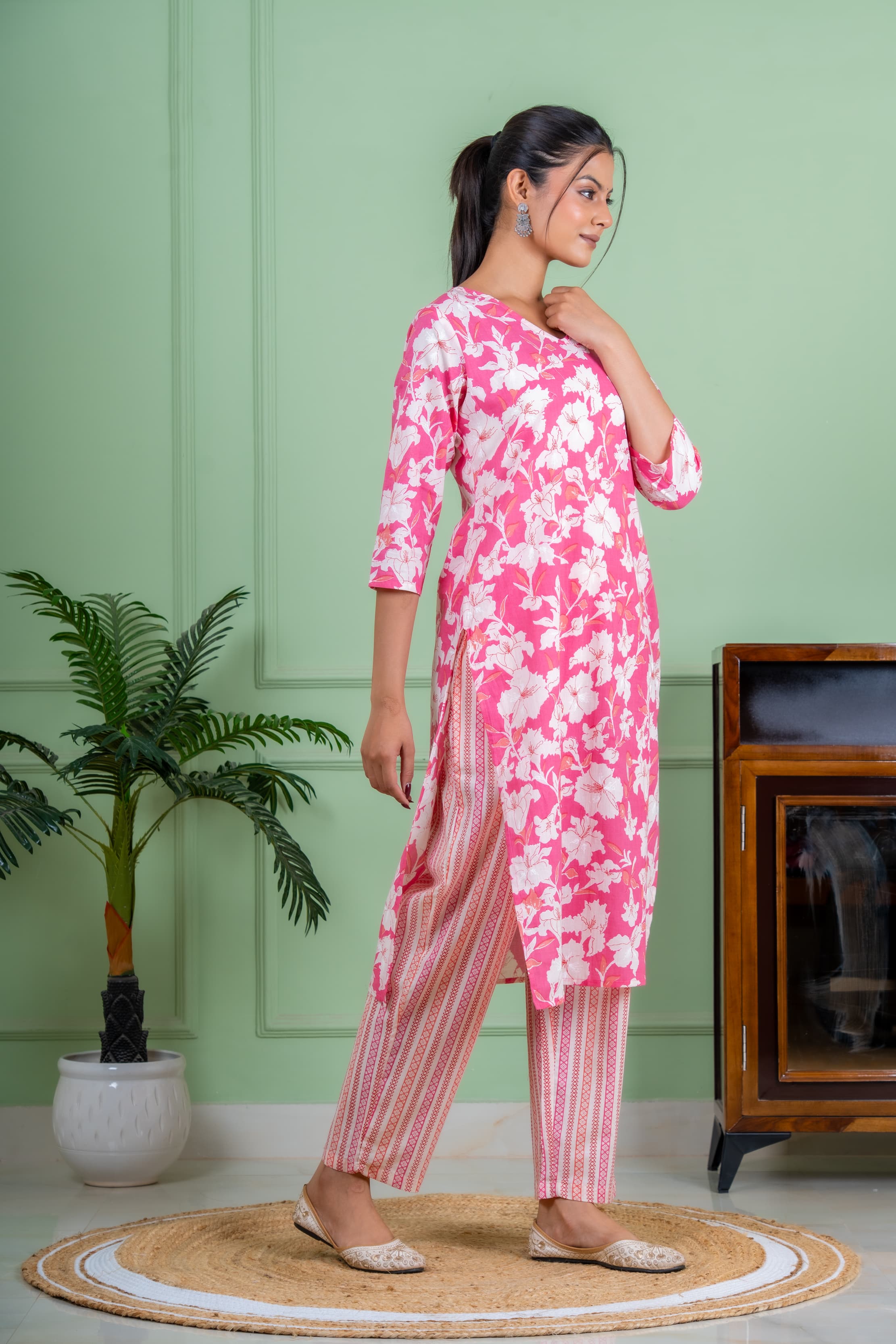 Blooming pink kurta set