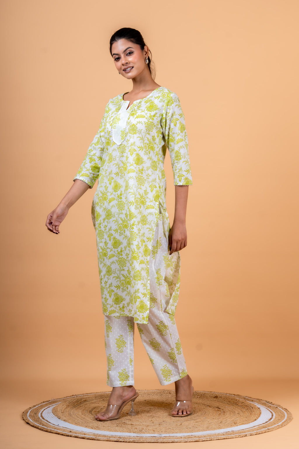 Kimi green kurta set