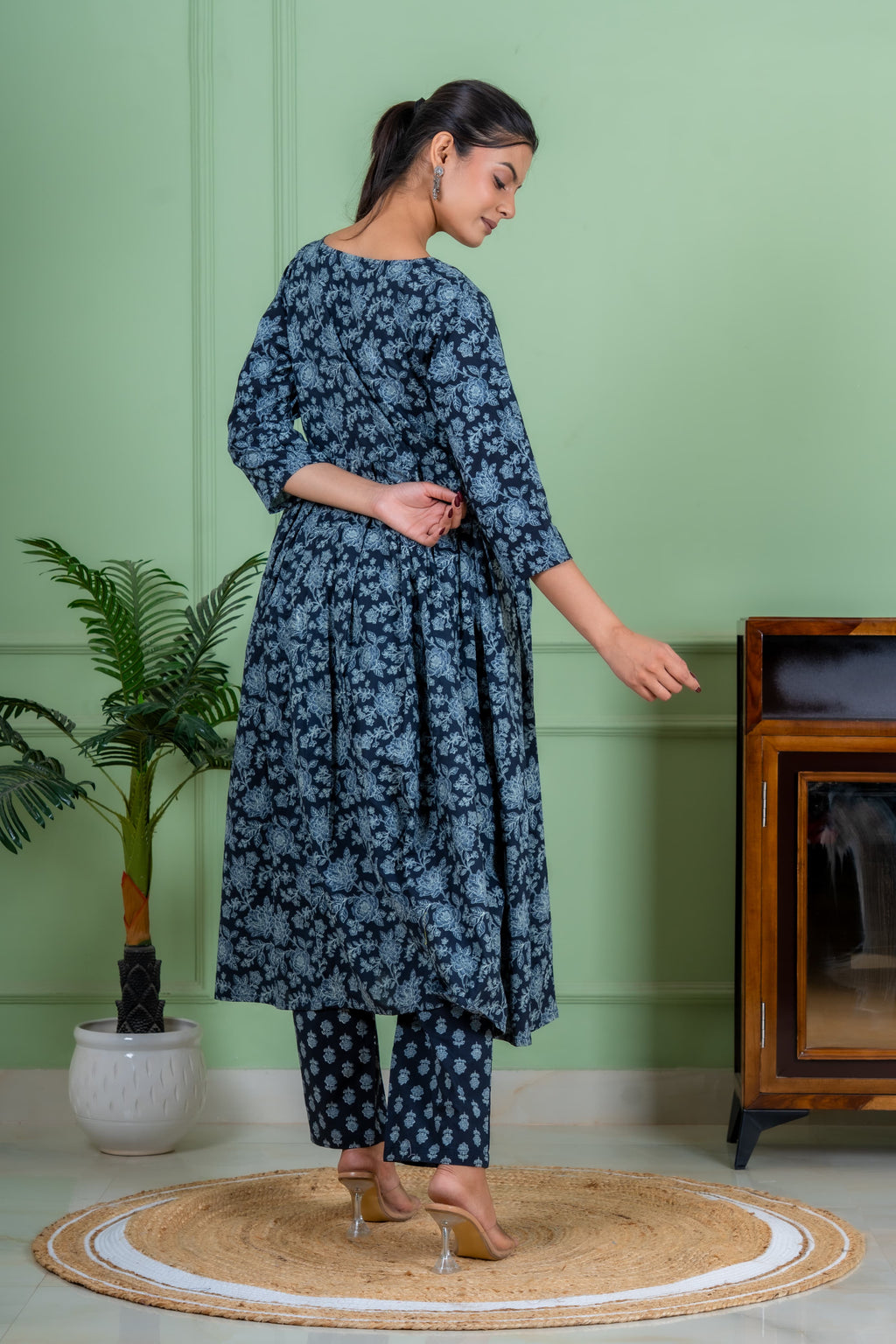 Moon night dupatta set